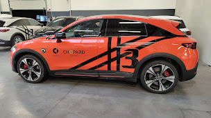 Photo n°25 de DECOGRAV à La Chapelle-Saint-Luc (Magasin de trophées)