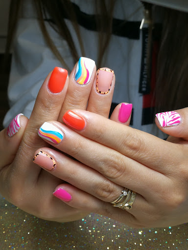 Sofra Nails - Visual