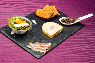 Photo n°26 de Restaurant Le grand chêne de Sillans à Sillans-la-Cascade (Restaurant)