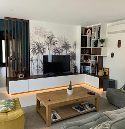 Photo n°3 de Quadro Intérieurs sur-mesure à La Valette-du-Var (Magasin de meubles de bureau)