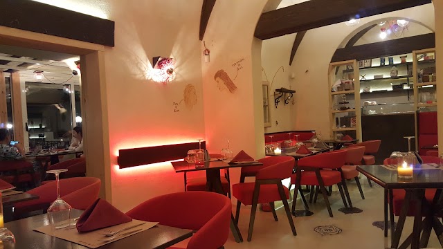 Da Vinci Restaurant Firostefani