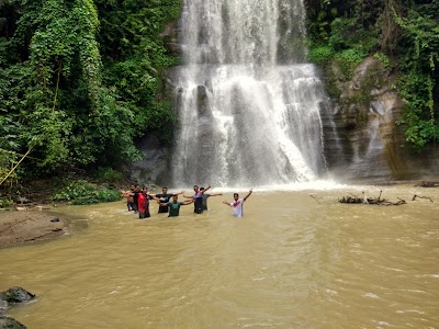 Photos of HumHum Waterfall