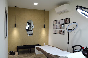 Photo n°2 de Le studio Moho à Borgo (Clinique de maquillage permanent)