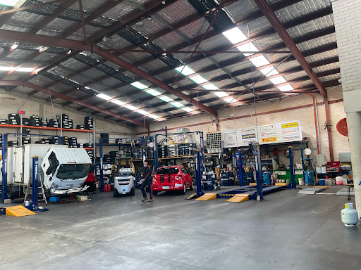 IZEN Motor Service Centre
