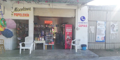 Miscelánea y Papelería "Cosita"