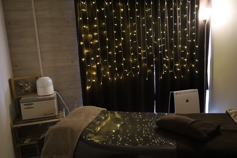 ドライヘッドスパAIMIN/腸もみ