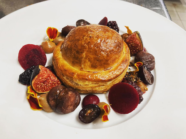 Hostellerie Lafarques by null