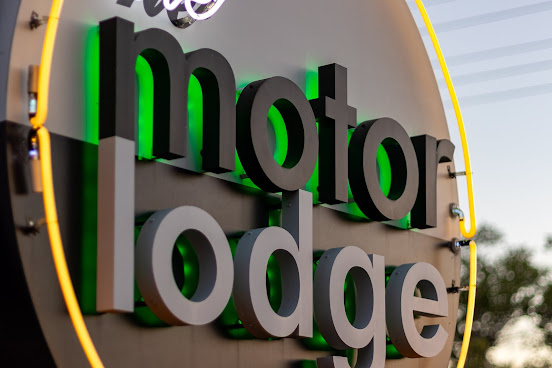The Motor Lodge by null
