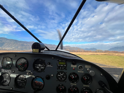 Pilot Forever - Visual