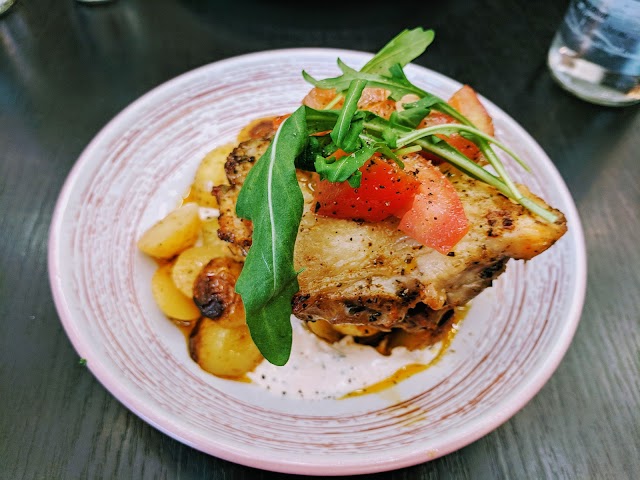 YAMAS Bistro Wine Bar