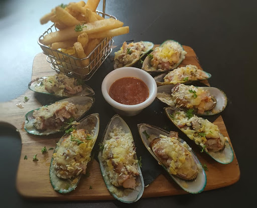 The Stables Bar and Grill - Thumbnail