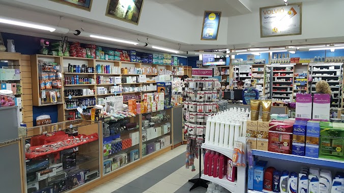 Farmacia Maga Shop Dominico, Author: Hernán Patat