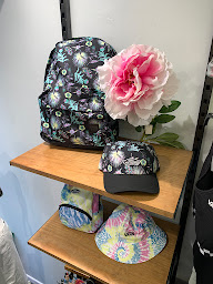 Photo n°6 de Extrem Atmosphère à Les Sables-d'Olonne (Magasin de vêtements de sport)