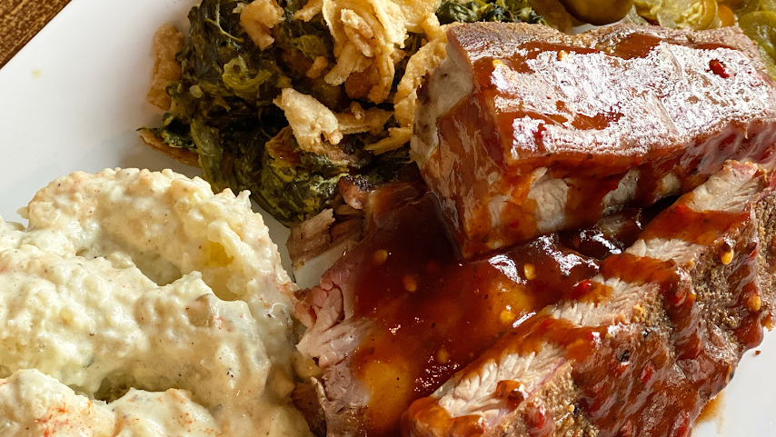 Fainmous BBQ by null