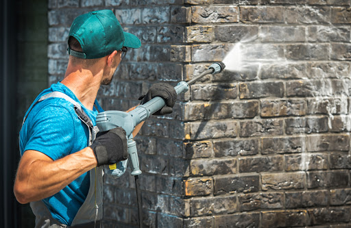 SoFlo Pressure Cleaning & Painting - Thumbnail
