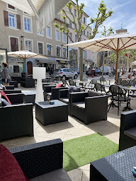 Photo n°16 de Le 12 /04 à Valence (Brasserie)