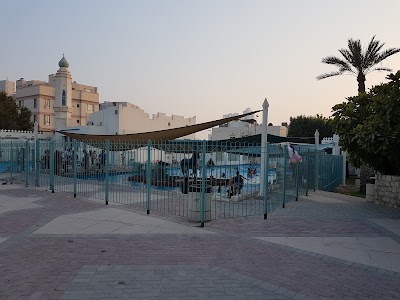 Photos of Al-Mahooz petrol station