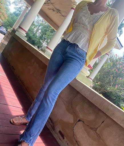 Rek Outfits - Visual