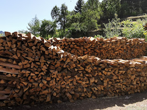 Photo n°3 de LA BÛCHE DES CÉVENNES à Arphy (Magasin de bois de chauffage)