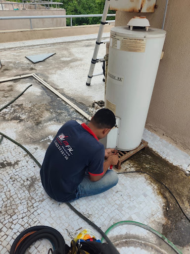 ❌ Geyser Not Working? Call the Experts
