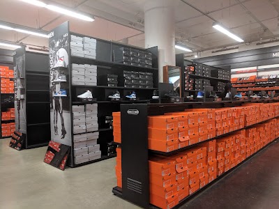 Nike Community Store