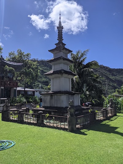 Mu-Ryang-Sa Korean Buddhist Temple