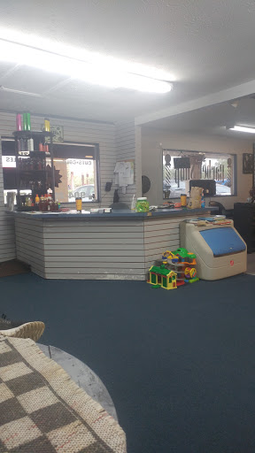 Trim Barbershop & Stylists - Thumbnail