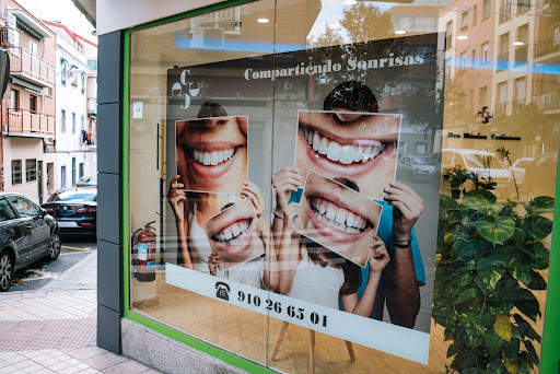 Compartiendo Sonrisas Clinica Dental - Thumbnail