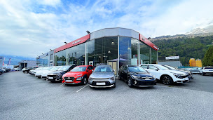 Photo n°4 de Kia | Sallanches - GARAGE DU LAC à Sallanches (Vendeur de voitures d'occasion)