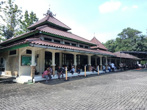 Masjid Al Ikhlas BSD sektor 1.6, Author: Gojek Jakarta Driver