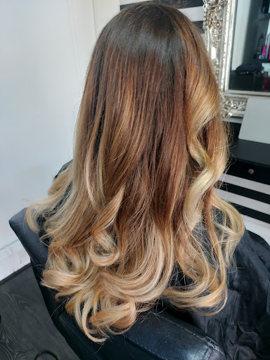 HaireSStudios Gallery - United Kingdom