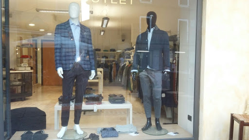 Greenfield Abbigliamento Gallery - Italy
