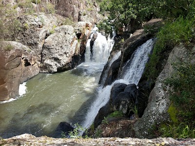 Photos of Millstream Falls National Park