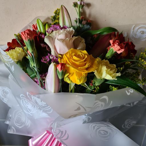 Flowers By Vicky - Thumbnail