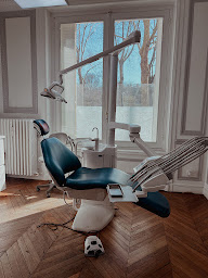 Photo n°1 de Centre New Smile Courcelles - Paris 17 à Paris (Orthodontiste)