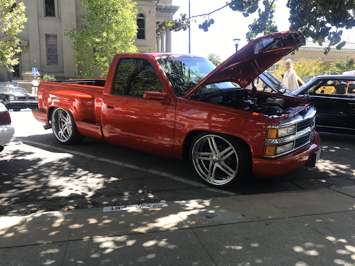 Busto's Auto Body Gallery - United States