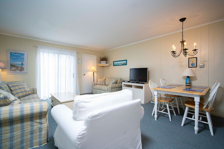 Captain Gosnold Village by null