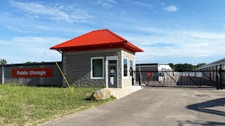 Public Storage