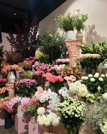 BloomBar Flowers