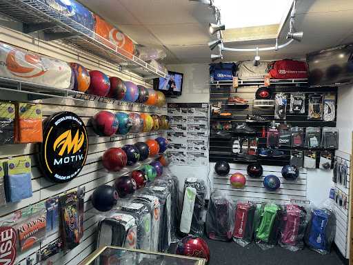 Bowlaholics Pro-Shop Midtown Tampa - Thumbnail