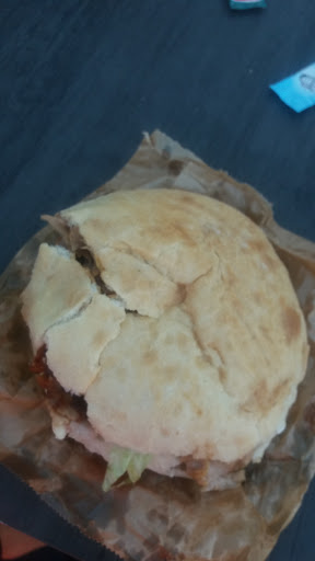 Photo 3 - Pizz Burger