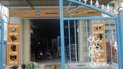 Electronics Store