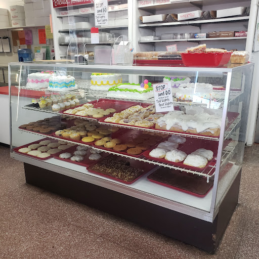 Holland Farms Bakery & Deli - Thumbnail
