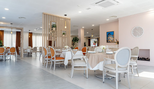 Photo de EHPAD Les Terrasses de l'Etoile à Vaux-en-Beaujolais (69460)