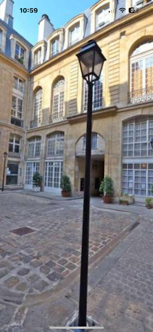 Hôtel de Villeroy by null