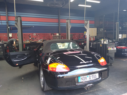 Car Service Visser B.V. | Gespecialiseerd in Porsche - Thumbnail