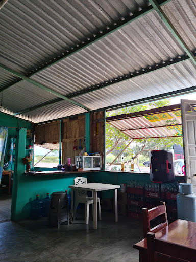 Restaurante y Marisquería Huatulco Logo