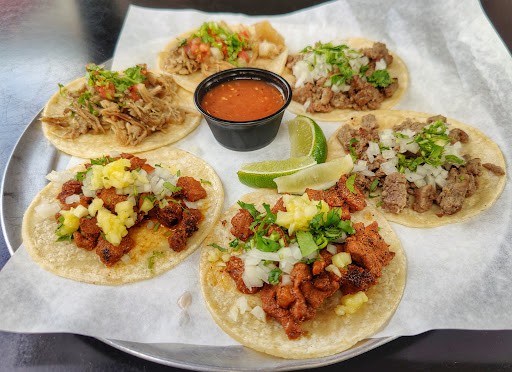 Cuevas Tacos - Visual
