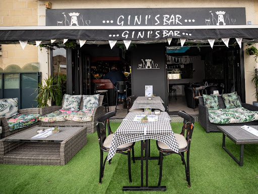 Gini's Bar - Thumbnail