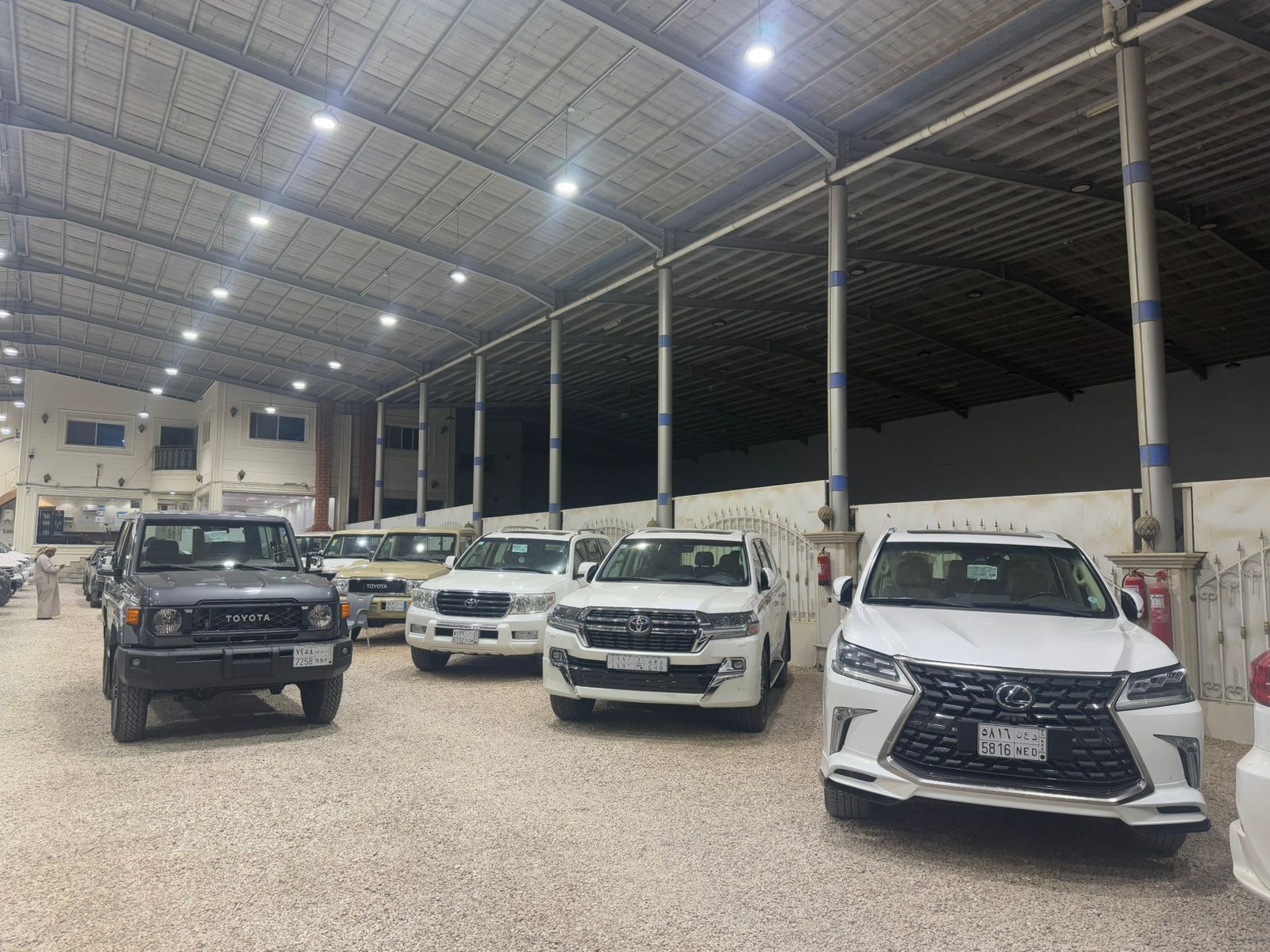 معارض خميس مشيط - صورة 2